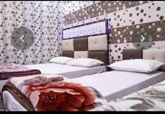 Hotel Pari Dzsálandhár Kültér fotó